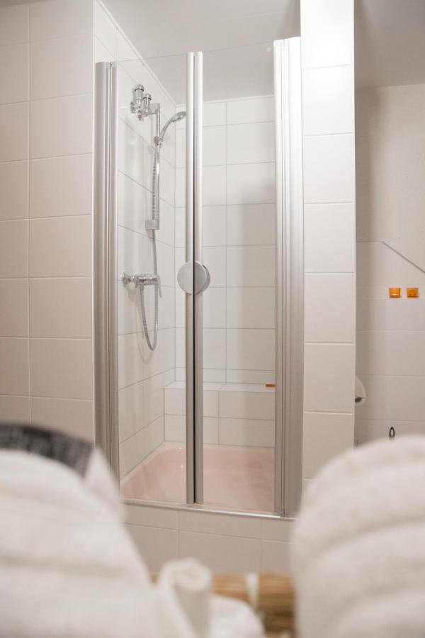 Schoene Ferienwohnung In Kuerten Eksteriør billede